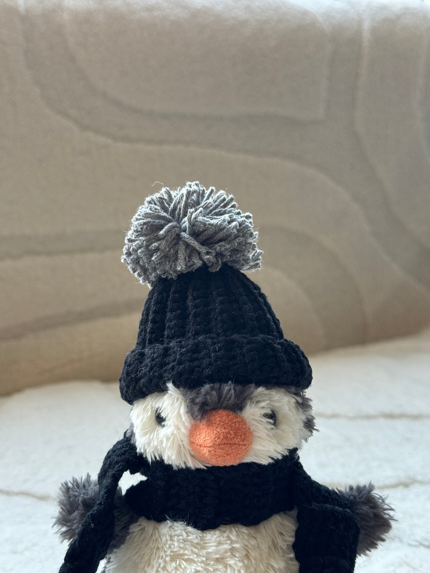 Black and Gray Crochet Bonnet and Gloves for Jellycat Penguin