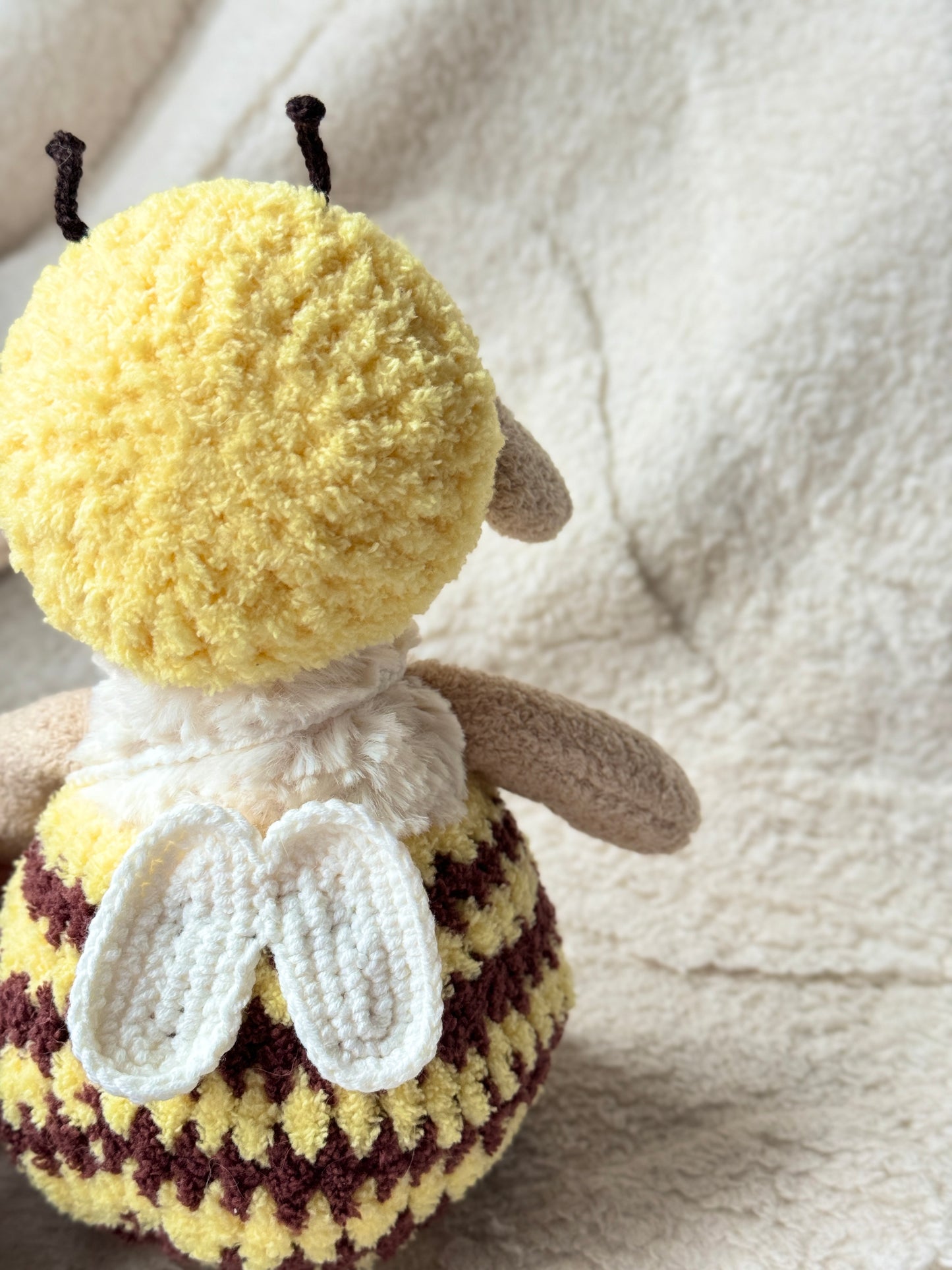 Crochet Bumble Bee Outfit for Jellycat Lollie Lamb