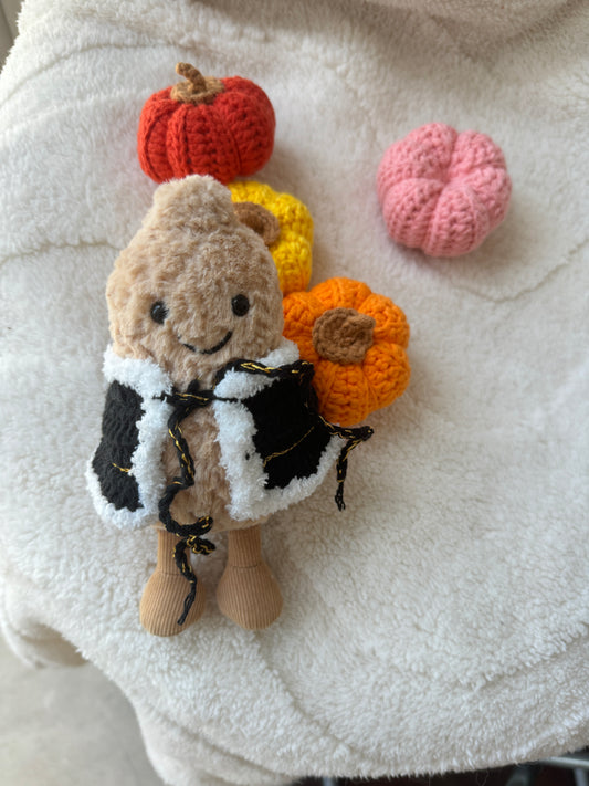 King Cape for Jellycat Peanut